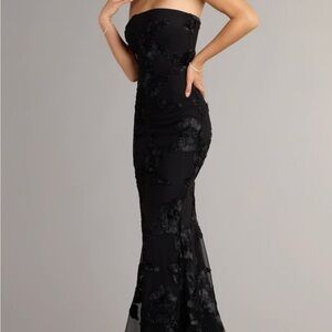 Windsor Black Strapless Mermaid Dress